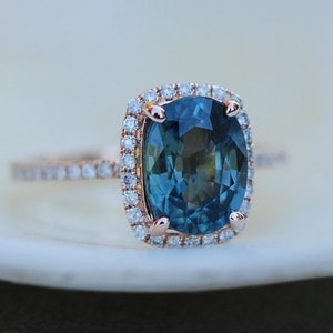 Blue Green sapphire engagement ring. Peacock sapphire 2.5ct cushion halo diamond  ring 14k Rose gold.