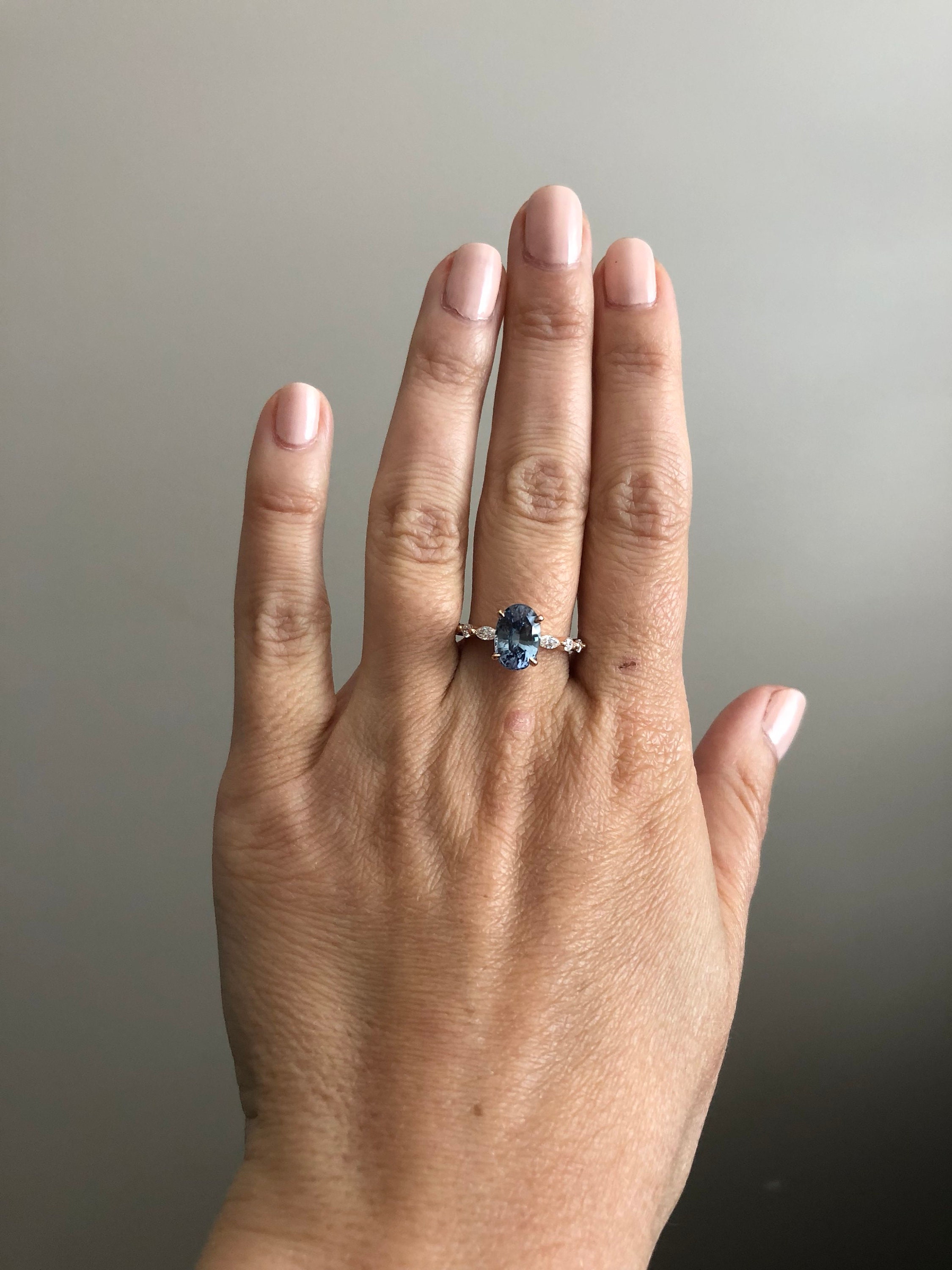 Blue sapphire engagement ring. Mint blue sapphire 3ct oval ring diamond