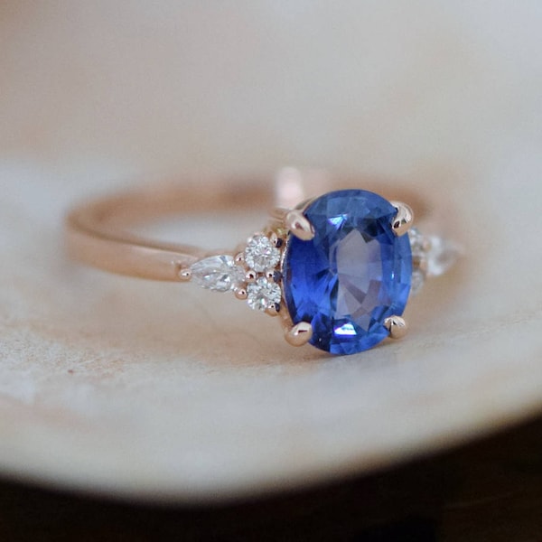Rose gold sapphire ring. Oval blue sapphire ring. 2.3ct cornflower blue sapphire diamond ring 14k rose gold engagement ring by Eidelprecious