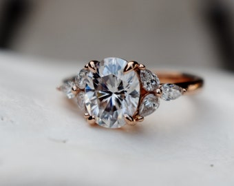 7x9mm oval Moissanite engagement ring. Promise ring. Ladies engagement ring. Moissanite Engagement Ring for her. Women jewelry