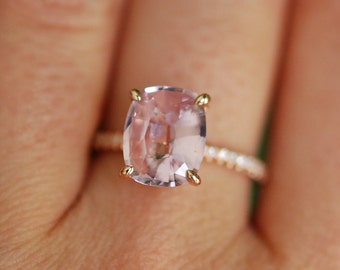 Blake Lively ring Blush Sapphire Engagement Ring oval cut 14k rose gold diamond ring 2.82ct Blush Peach sapphire ring