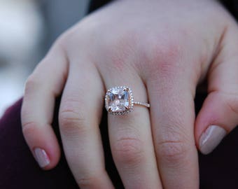 Sapphire engagement Ring. 14k Rose Gold ring. Engagement Ring. 3.84ct Square Cushion Ice Peach sapphire ring by Eidelprecious.