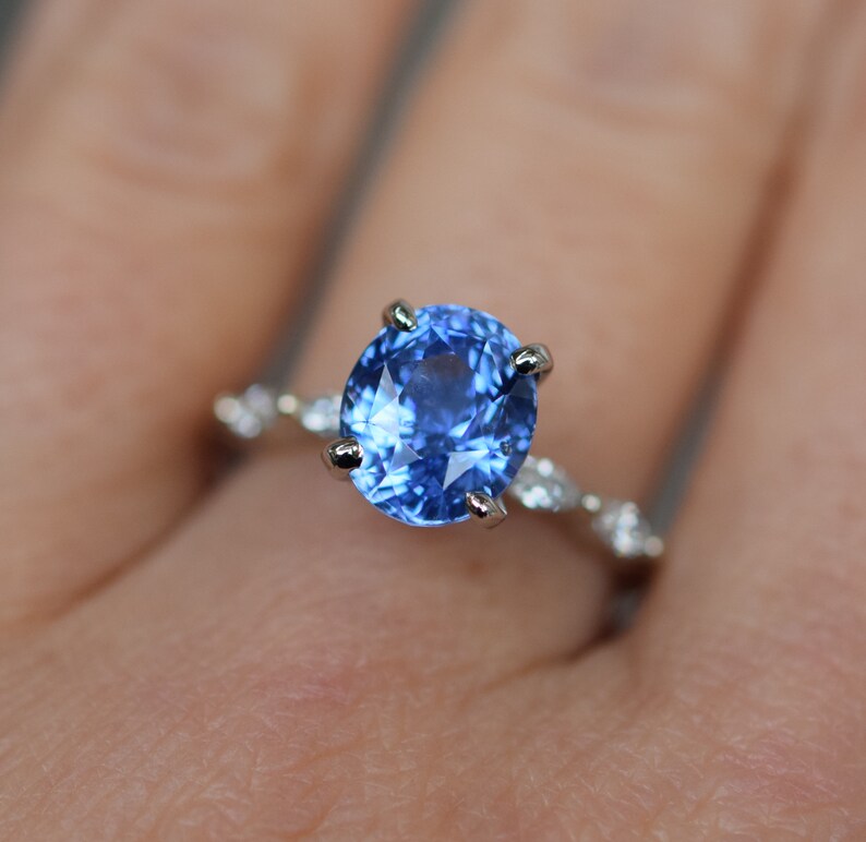 oval sapphire engagement rings