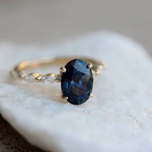 Peacock sapphire ring. Blue green sapphire engagement ring. Peacock blue sapphire oval diamond ring. Godivah ring. Yellow gold ring. image 3