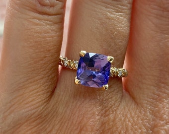 Purple sapphire ring Periwinkle engagement ring. Cushion cut violet blue sapphire diamond engagement ring gold Twisted band