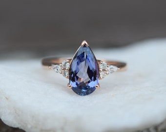 Tanzanite engagement Ring. Pear cut tanzanite ring. Engagement Ring 2.17ct Lavender Blue Tanzanite pear cut Ring by Eidelprecious.