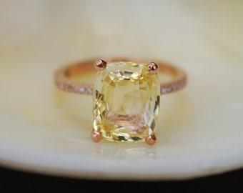 5ct  GIA certified Yellow sapphire ring. Canary yellow ring. Cushion 14k rose gold diamond ring. 5ct Lemon sapphire ring by Eidelprecious