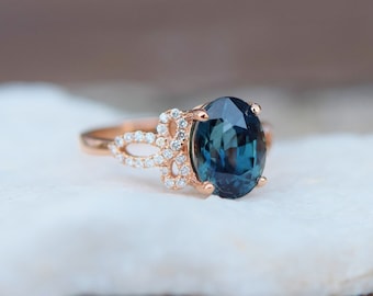 Teal sapphire engagement ring. Peacock green blue sapphire 3.9ct oval diamond ring 14k Rose gold. Engagement ring by  Eidelprecious.