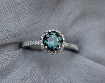 Teal Lake sapphire engagement ring. Color change Sapphire ring. Rose Gold Engagement Ring, Teal Green sapphire engagement ring Eidelprecious