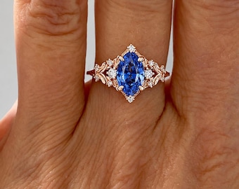 2.5ct Royal Blue Sapphire Engagement Ring: 18k Gold Diamond Fantasy Ring