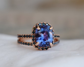 Dragonfly Tanzanite engagement ring set in 14k Rose Gold. Halo Engagement ring. Lavender and Teal Ring by Eidelprecious.
