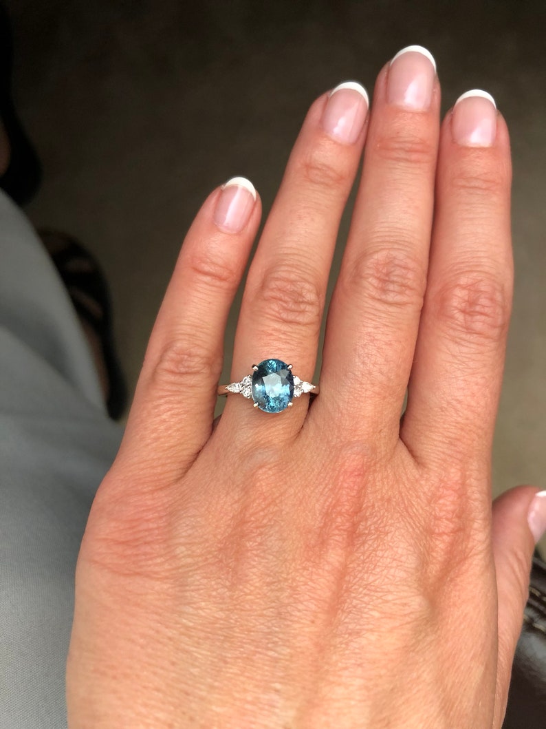 Teal Sapphire Engagement Ring. Peacock Green Sapphire 3.1ct Etsy