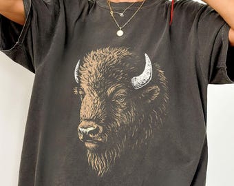 Bison Shirt Vintage Tee Western Cowboy Shirt Bison Owner Gift Bison Farmer Shirt Bison Graphic Tee Aesthetic Bison Shirt American Bison Tee