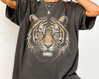 Tiger T Shirt Vintage Wildlife Tee, Big Cat Graphic Top, Safari Jungle Animal Shirt, Wild Cat Shirt, Retro Tiger Gift, Vintage Animal Tee