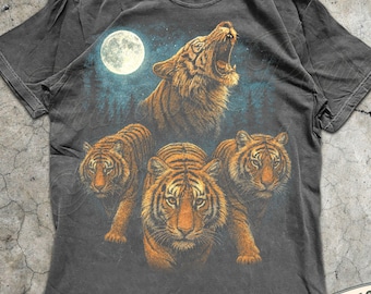 Tiger Vintage Shirt, Tiger Graphic Tee, Gift Tiger Lover, Wild Cat Shirt, Retro Full Moon Animal Tee, Dark Tiger Shirt, 90s Animals Tee