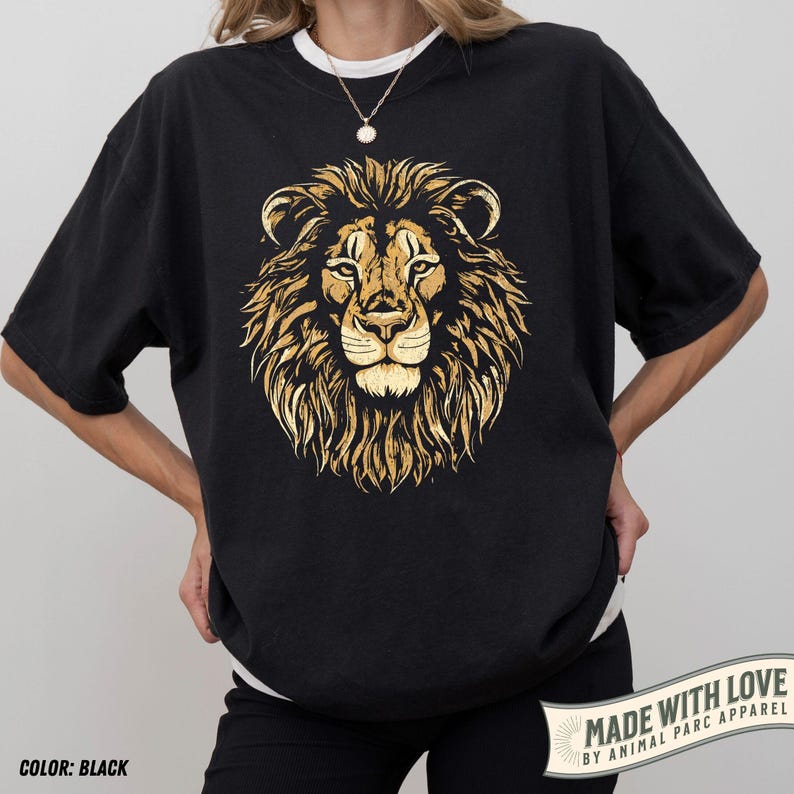 Lion Vintage Shirt Lion Graphic Tee, Gift Lion Lover Wild Cat Shirt Retro Lion Safari Shirt, Dark Lion Shirt Lion Gift Wild Animals Shirt Black