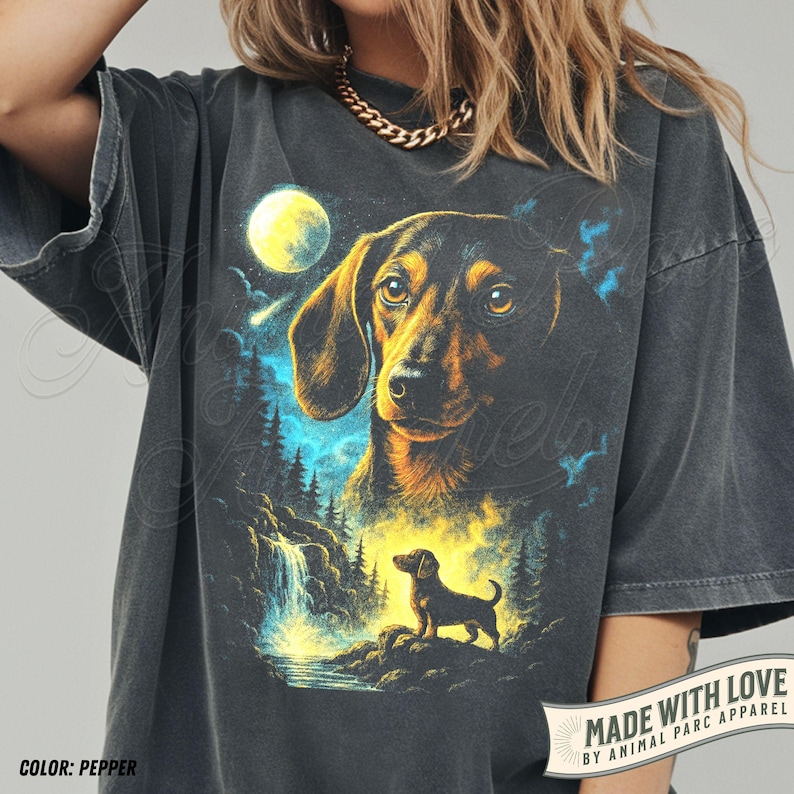 Dachshund Vintage Shirt, Wiener Dog Graphic Tee, Funny Dog Lover Gift, Full Moon Dog Shirt, Funny Dog Tee, Gift Dog Owner, Funny Dachshund Bild 2
