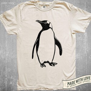 Penguin Vintage T Shirt Cute Penguin Graphic Tee Penguin Retro Shirt For Her Gift Penguin Lover Cute Animals Shirt Penguin Tee Winter Shirt