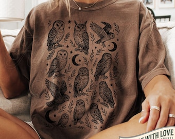 Owl Shirt Graphic Tee, Vintage Forest Night Birds T-Shirt, Forest Animals, Boho Nature Top Cottagecore Aesthetic Animal Graphic, Owls Gift