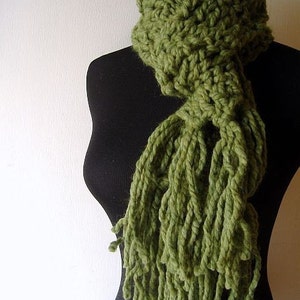 Chunky Scarf, Women&#39;s Scarf, Crochet Scarf, Irish Shortie Fringe Scarf in Warm Thick Chunky Grass Green