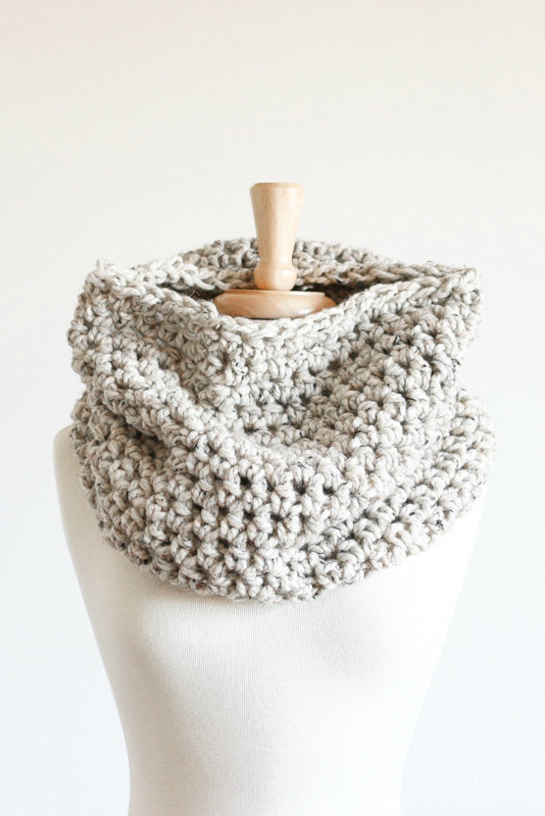 Hand Crochet Chunky Cowl: Oatmeal Wool Blend Infinity Scarf - Etsy