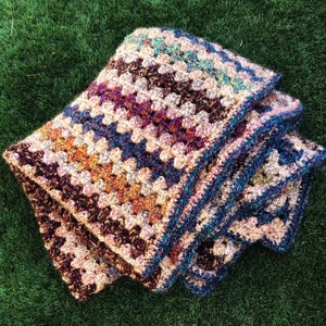 Crochet Pattern Comforting Granny Stripe blanket pattern, crochet throw pattern, crochet scrap blanket, scrap yarn project, homespun yarn image 3