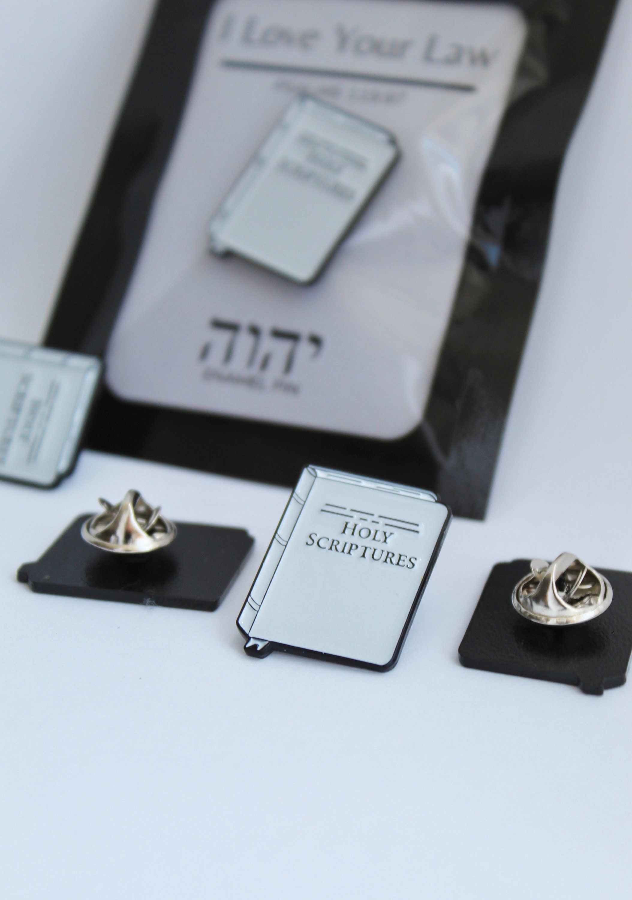 JW English Bible Pin 1 Inch - Etsy