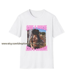 ATEEZ サン グラフィック T シャツ、Ateez コンサート シャツ、Ateez 「Save a Horse, Ride a Cowboy」シャツ、Atiny Kpop グッズ ユニセックス ファッション、Choi San、Coquette