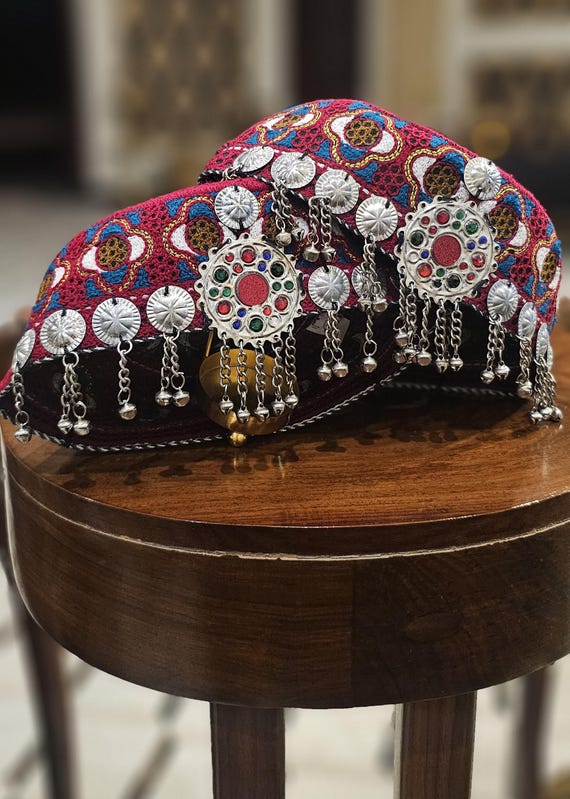 Embroidered Hunza Cap With Matha Patti Jewelry: Pakistani  display picture 1