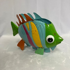 Blue Tropical Fish Metal Animal Planter Outdoor Garden Decor Yard Art Indoor Flower Pot Decoration