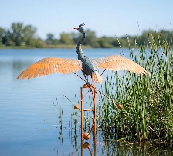 Rustic Patina Metal Kinetic Lifesize Blue Heron Rocker Wind Sculpture