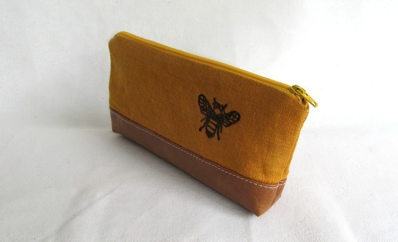 PENCIL POUCH // Honey Bee Pencil Pouch // Bee // Linen and Faux Leather Pouch // Linen Pencil Pouch image 3