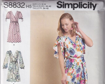 Misses Sewing Pattern Simplicity 8832 S8832 Pullover Faux Wrap Surplice Neckline Dress Size 6-14 or 16-24 UNCUT