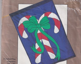 Craft Sewing Pattern Fabricraft 07567 Candy Canes Christmas Holiday 34x48 Inch Nylon Flag Pattern UNCUT