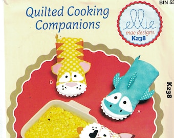 Craft Sewing Pattern Kwik Sew Ellie Mae Designs K238 238 Quilted Cooking Companions Animal Shark Dog Cat Potholders Oven Mitt Gift UNCUT