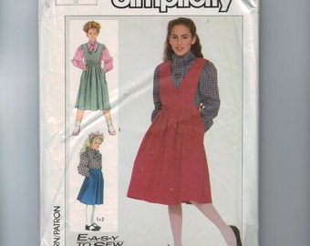 1980s Vintage Sewing Pattern Simplicity 7623 Girls Jumper with Detachable Bibs and Blouse Size 12 Breast 30 or Sz 7 Breast 26 1986 UNCUT