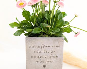 Blumentopf personalisiert mit Spruch – Lass die Blumen blühen..., Abschiedsgeschenk Erzieherin, Lehrerin, Geschenkideen zum Abschied