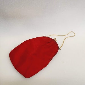 Vintage Red Beauty Pretty Fabric Retro Handbag 1960s clean interior gold clasp Faigan Bros Pty Ltd Sydney