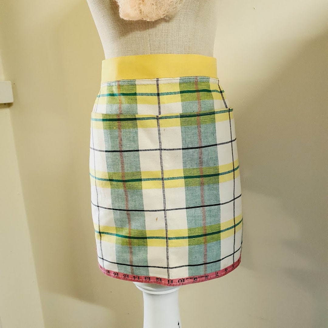 ヴィンテージ レトロ エプロン 新品 チェック柄 BN 巻尺付き - Etsy 日本