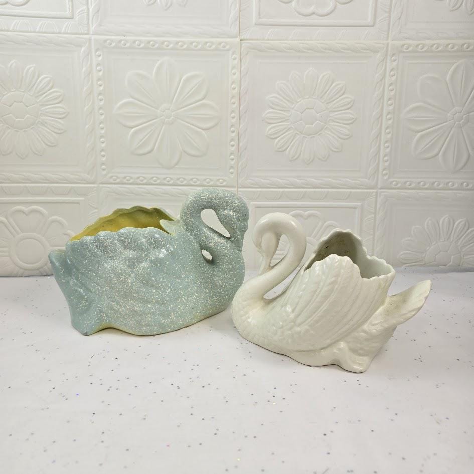 陶器の白鳥の花瓶 - Etsy 日本