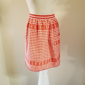 Vintage Retro Apron Red and White Gingham Antique handmade wholesome
