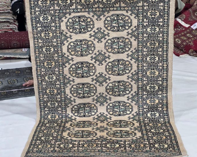2.5  X 4 ft Beige Geometrical Handmade, Mori Bokhara Cotton and Wool