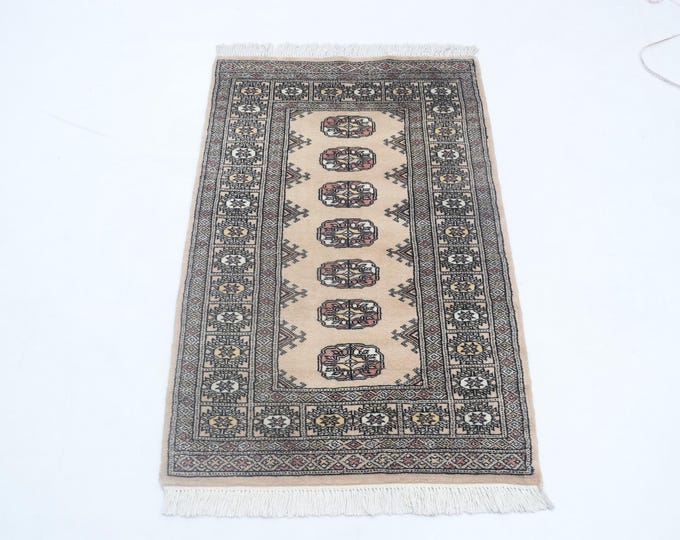 Hand-knotted Mohri Bokhara Cotton and Wool Rug, Geomatrical in Beige base and Beige border, 2.6 x 3.11 ft