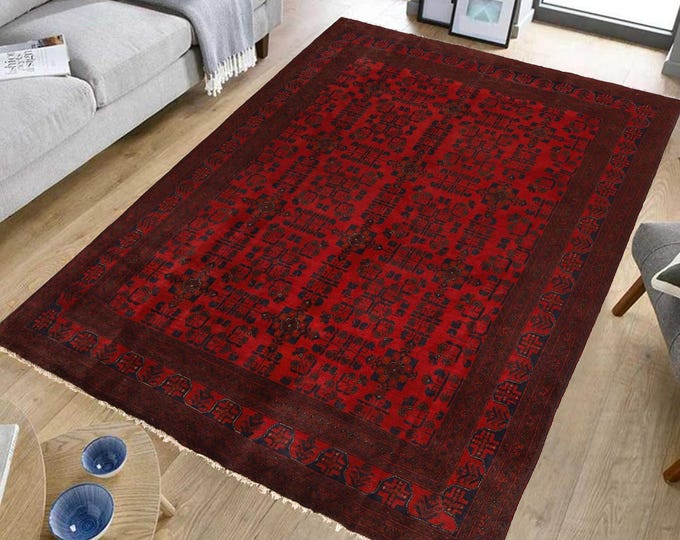 Hand-knotted Red Khal Mohammadi, 5.57 X 7.87 ft