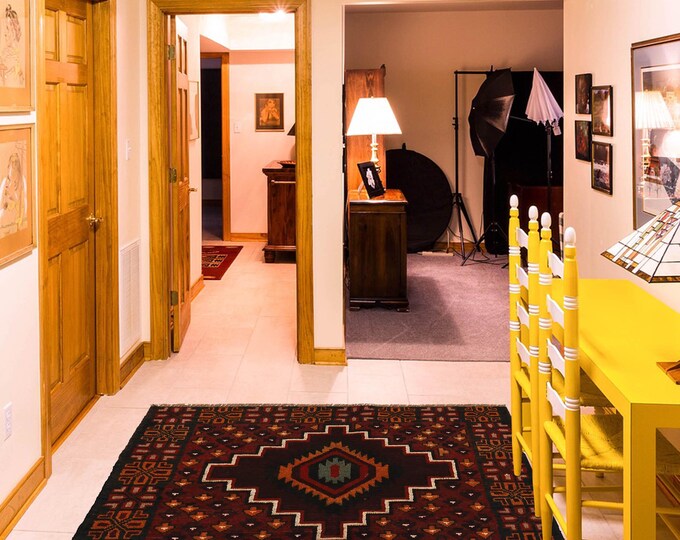 Hand-knotted Baluchi Red and Black, 3.93 x 6.56 ft