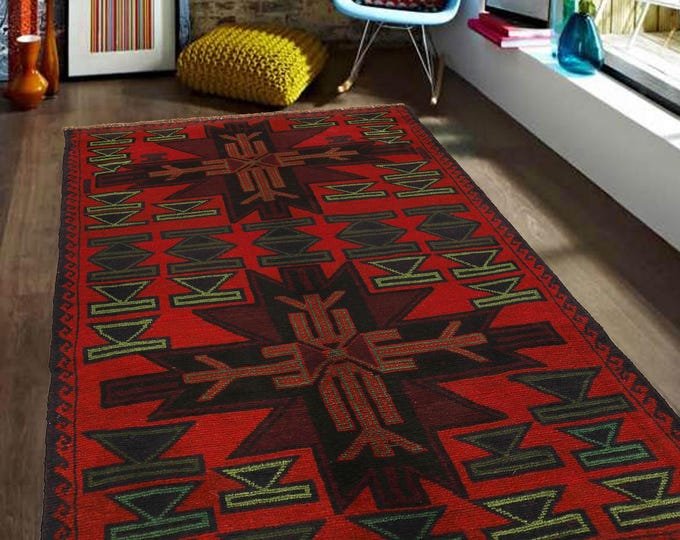 Hand-knotted Red Baluchi, 3.93 x 6.56 ft