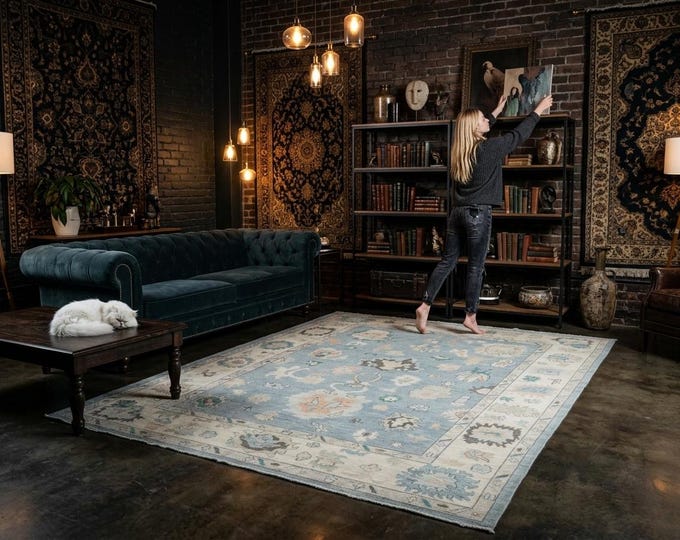 9.0 X 10.7 ft Blue and Beige Floral Handmade ,Oshak Wool