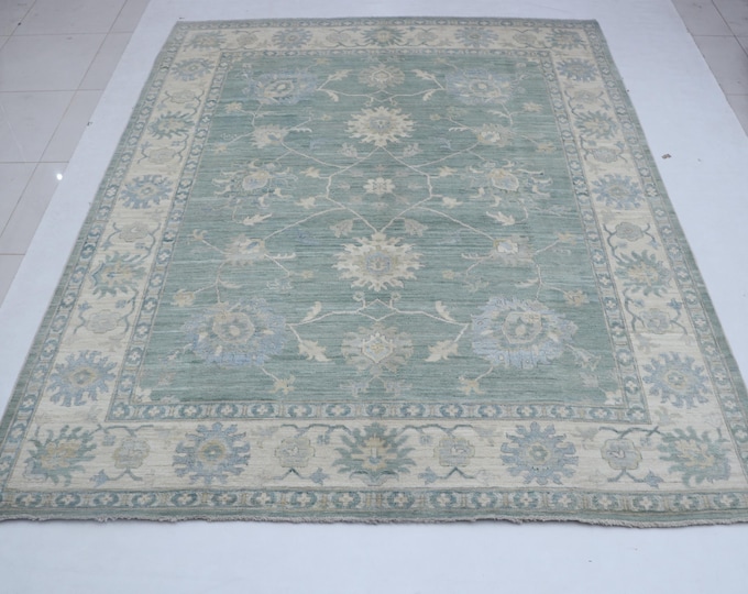 8.2 X 9.11 ft Green and Beige Floral Handmade ,Oshak Wool