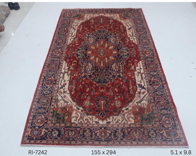 Hand-knotted Heriz Cotton and Wool Rug, Geomatrical in Red base and Blue border, 5.1 X 9.8 ft