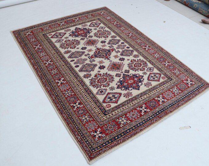 5 X 6 ft Beige and Red Geomatrical Handmade, Super Kazak Cotton and Wool